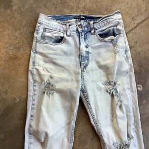 Fashion Nova - Jeans - Light  Washed size  5 factory distressed 4 6